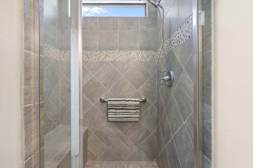 Building Photo - 26653 W Firehawk Dr