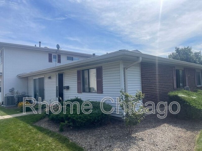 Primary Photo - 236 Whidah Ct