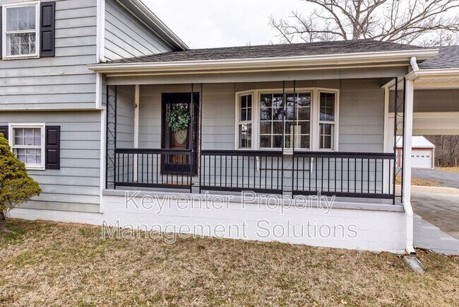 Building Photo - 781 Cold Springs Rd