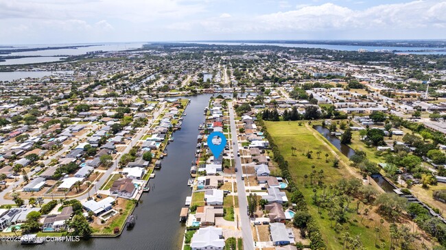 Building Photo - 1140 Montego Bay Dr N