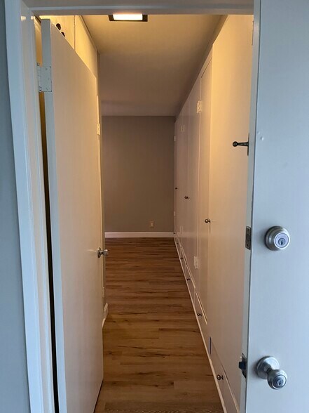 Building Photo - 233 Avenida Monterey