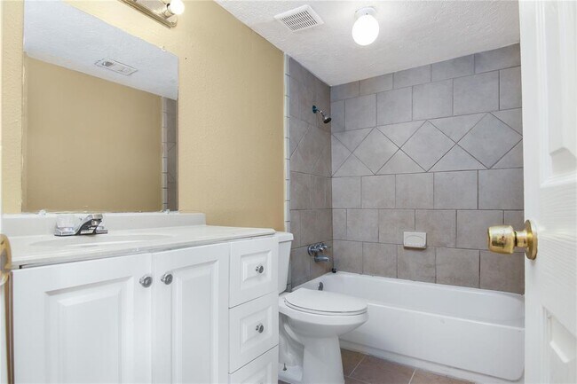 Building Photo - 12223 W Village Dr