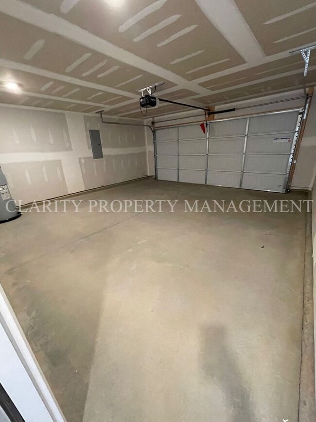 Building Photo - ***Coming soon!!***