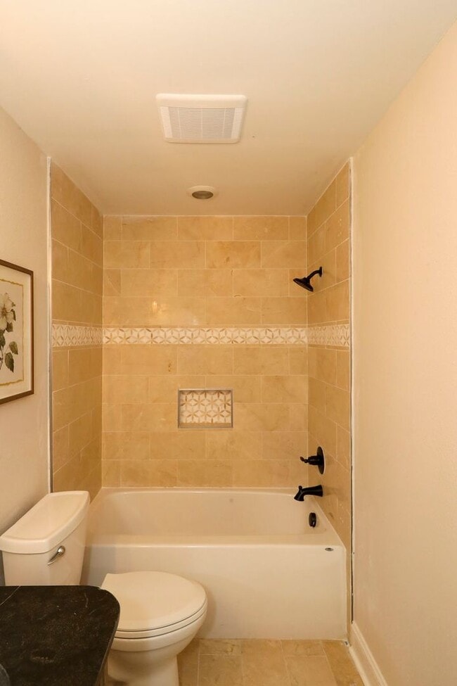 Building Photo - Luxury Kingsmill Treehouse Retreat | 7BR Custom Home with Private Suite