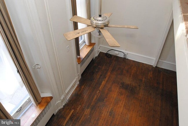 Building Photo - 2008 Spruce St