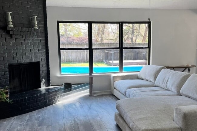 Building Photo - 5706 Sunnygate Dr