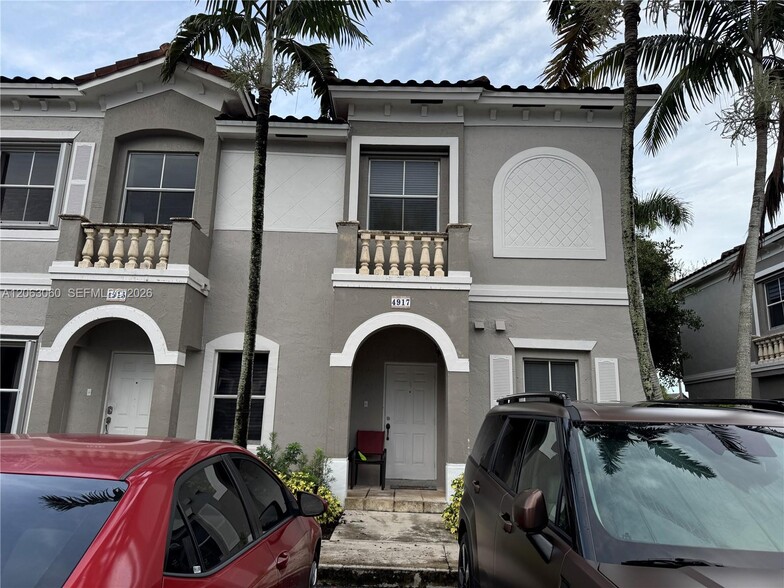 Building Photo - 4917 SW 140th Ter