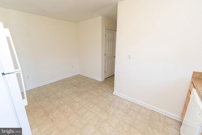 Building Photo - 202 Carsons Ct