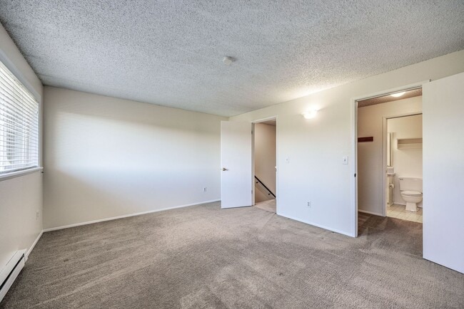Building Photo - 261 Shepard Way NW