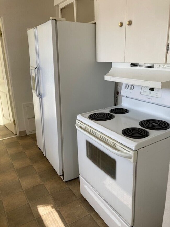 Building Photo - Coming Soon !2 bedroom, one bath home in Caldwell