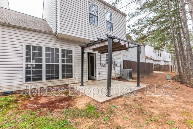 Building Photo - 3690 Brookwood Blvd