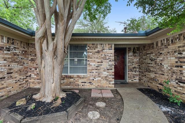 Building Photo - 105 Wisteria Ct