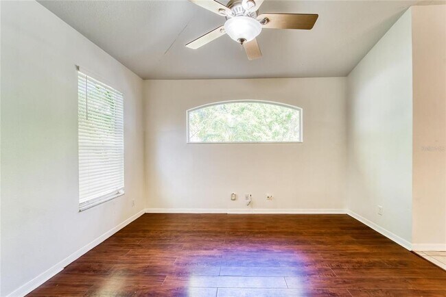 Building Photo - 10124 Cannon Dr