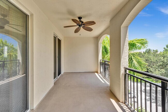 Building Photo - 1405 Renaissance Way