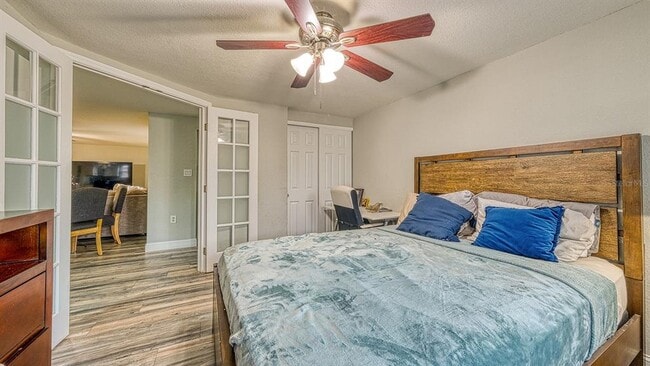 Building Photo - 9206 Gray Fox Ln
