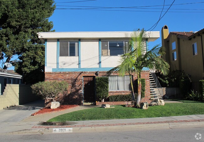 Building Photo - 2021 Dufour Ave