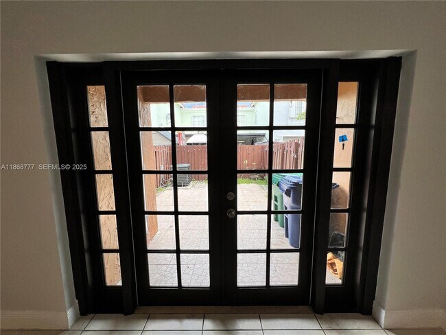 Building Photo - 1187 NW 124th Ave