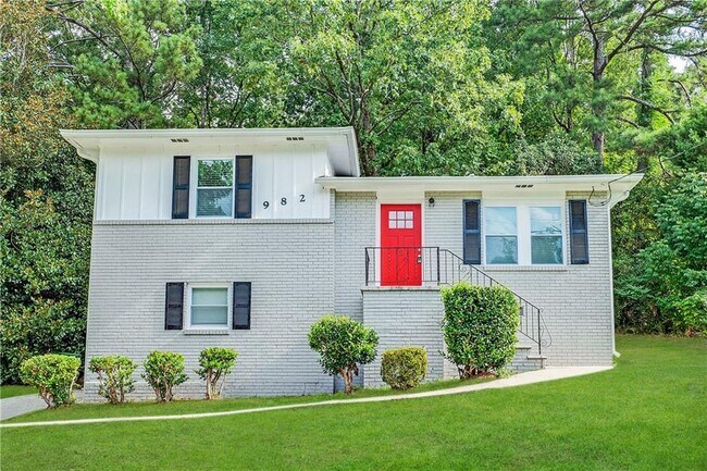 Primary Photo - 982 Hutchens Rd SE