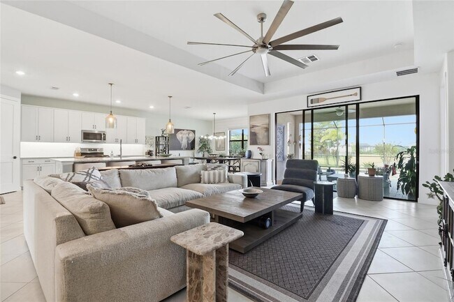 Building Photo - 15505 White Linen Dr