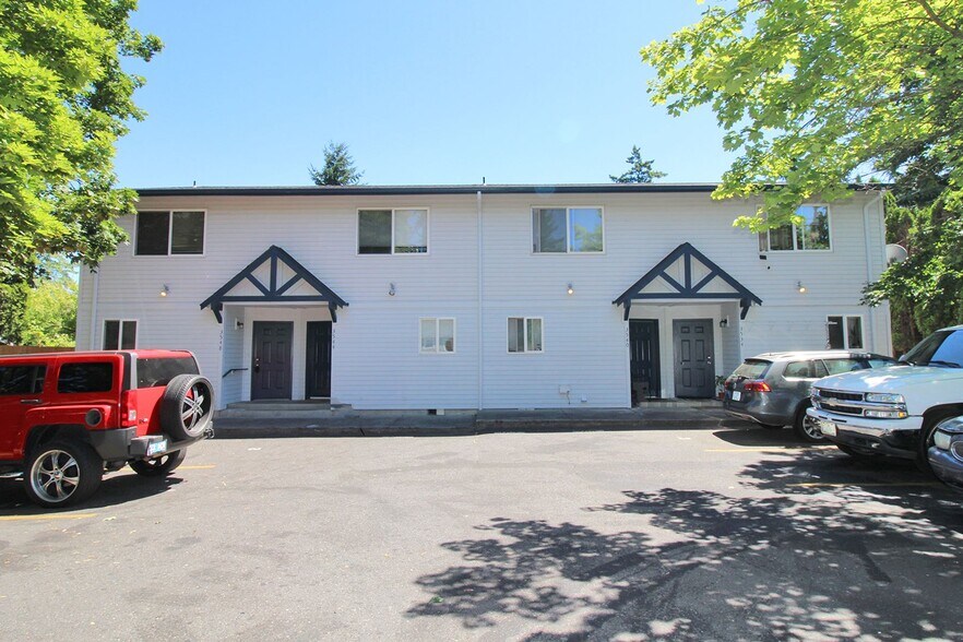 Primary Photo - 3548-3548 NE 102nd Ave