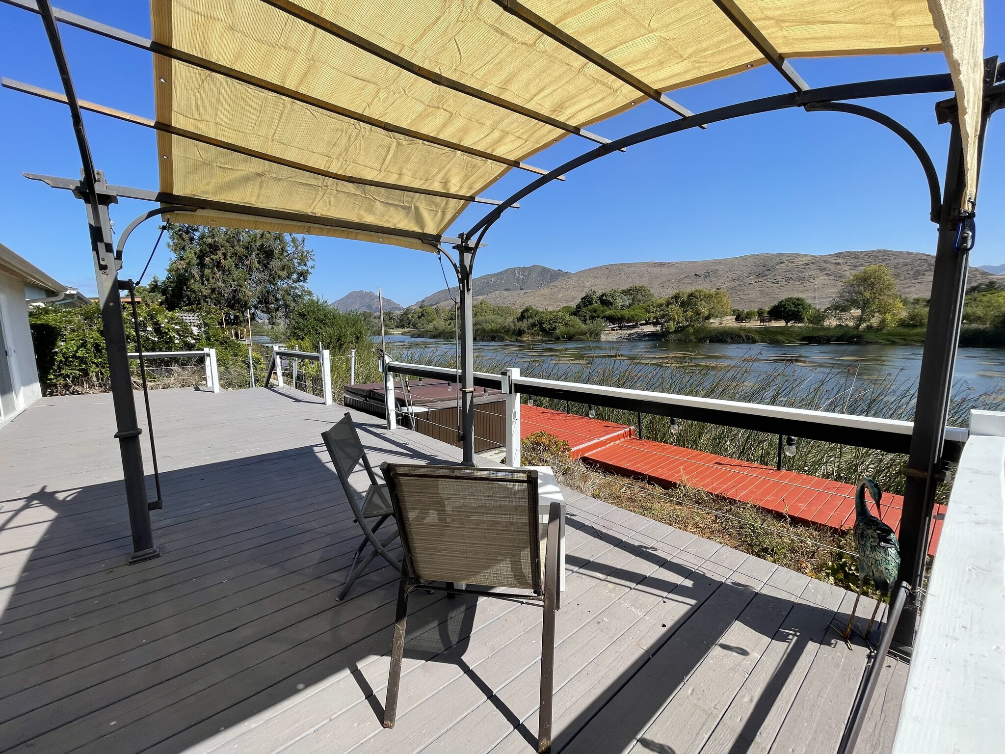2 spacious decks to enjoy - 1534 Oceanaire Dr