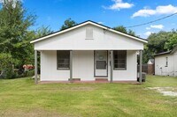 Building Photo - 610 Mcnabb St