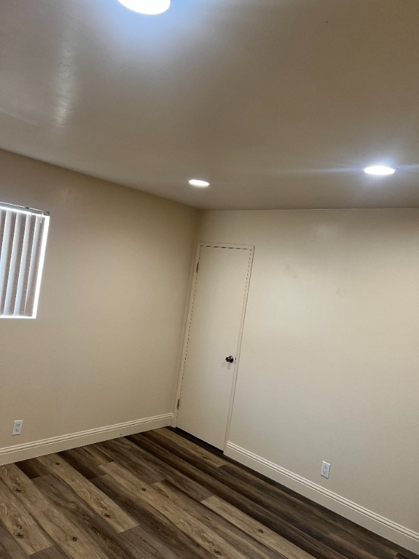 Building Photo - 509 E Park Ave