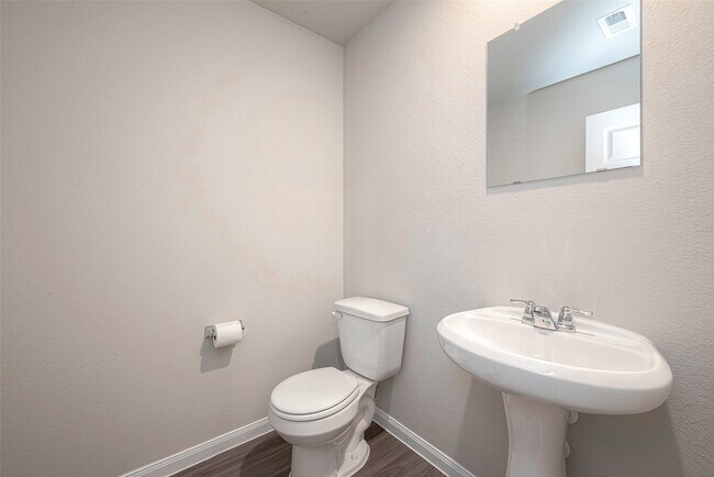 Building Photo - 5318 Briana Dee Dr