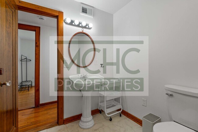 Building Photo - 14670 W 191st St