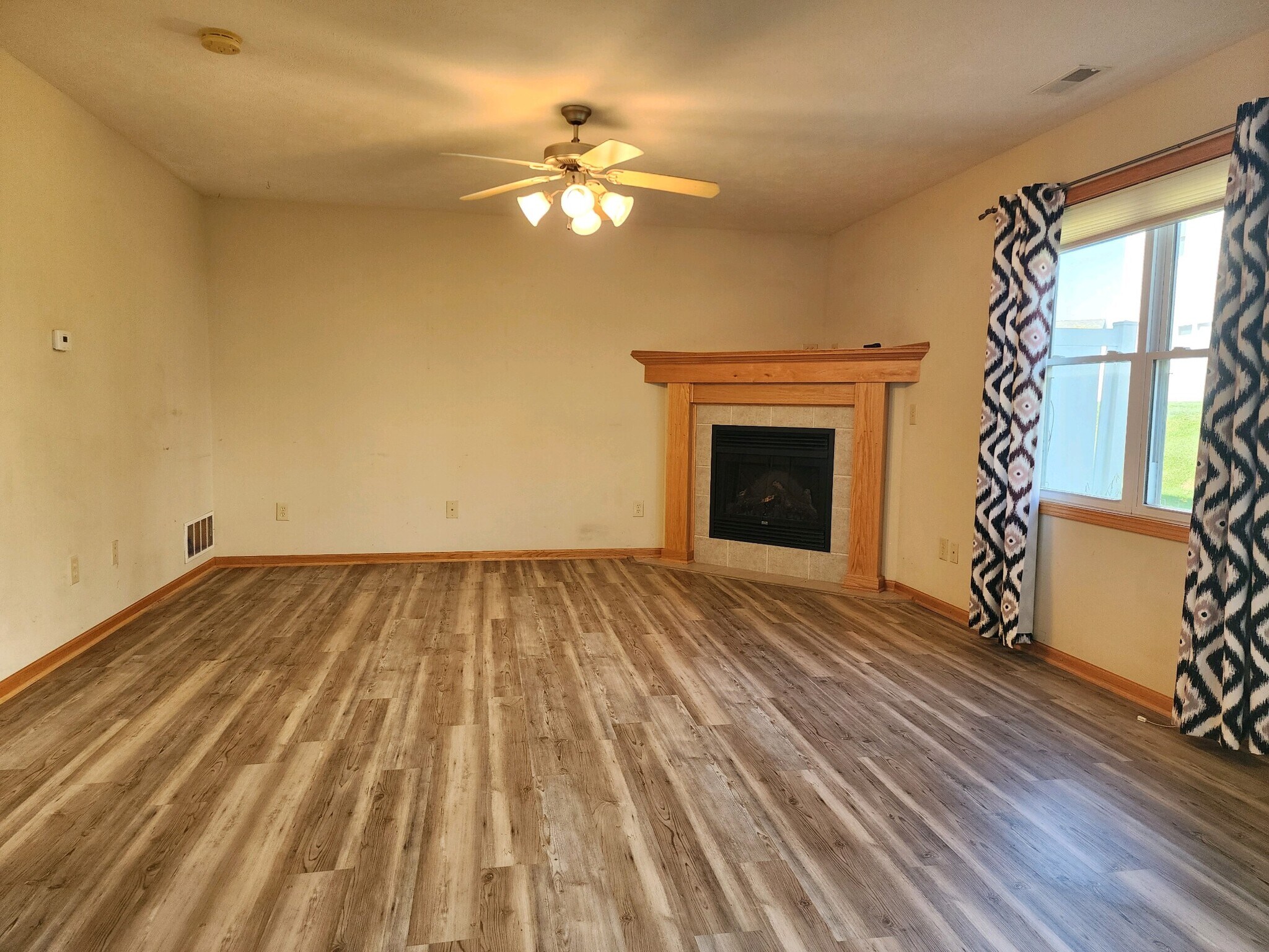 Building Photo - 3512 McLaughlin Dr