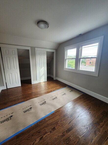 Building Photo - 322 Blake St
