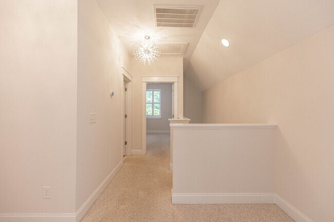 Building Photo - 3376 Baldwin Ln
