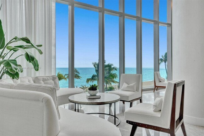 Building Photo - 15701 Collins Ave