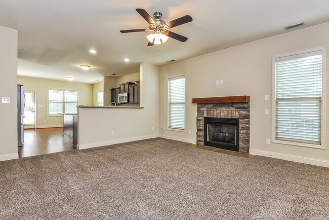 Building Photo - 12 Wensley Ct