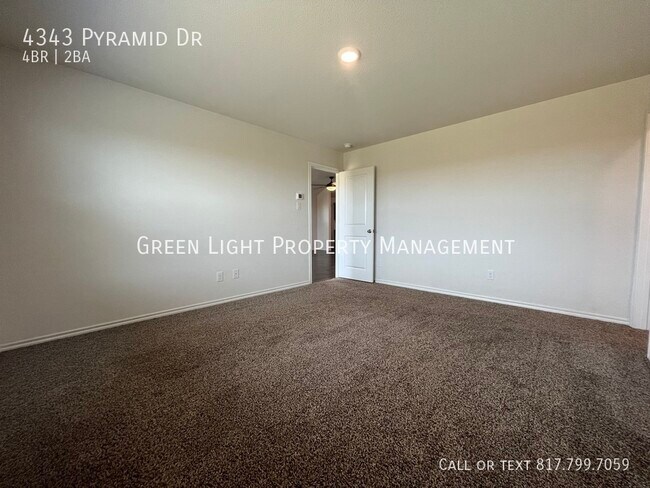 Building Photo - 4343 Pyramid Dr