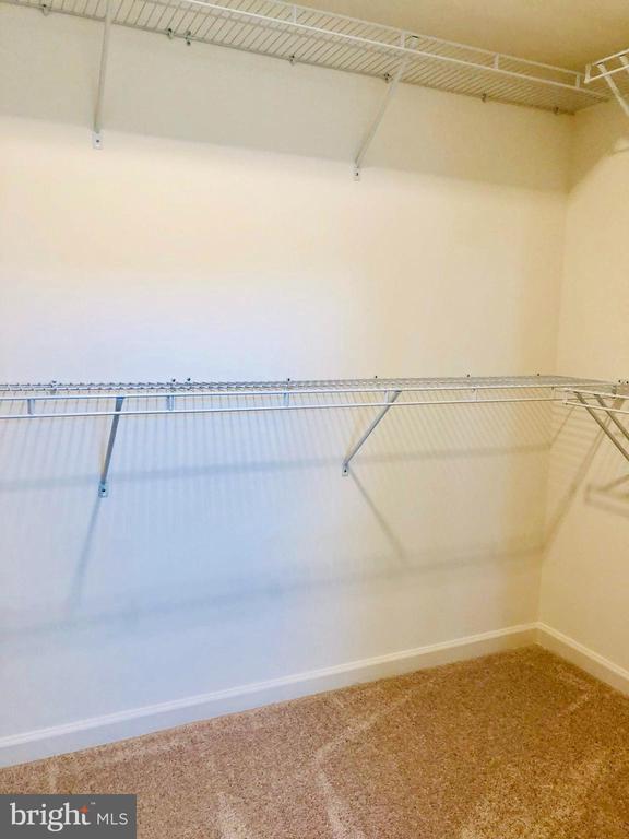 Building Photo - 124 Tolocka Terrace NE