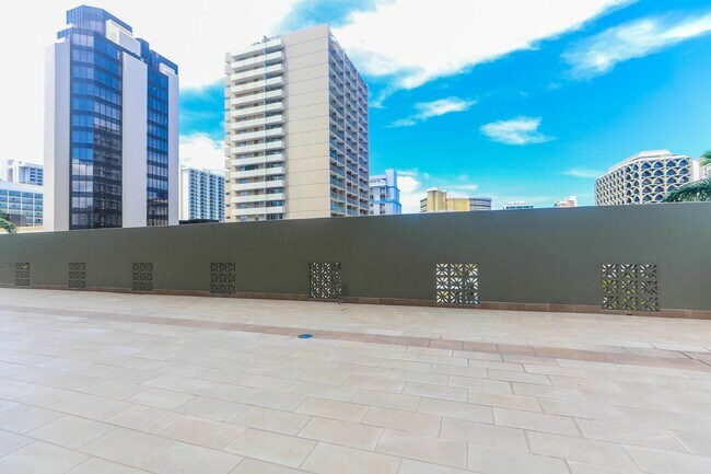 Building Photo - 2240 Kuhio Ave.
