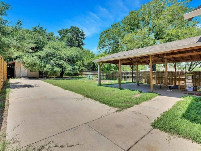 Building Photo - 7308 Meador Ave