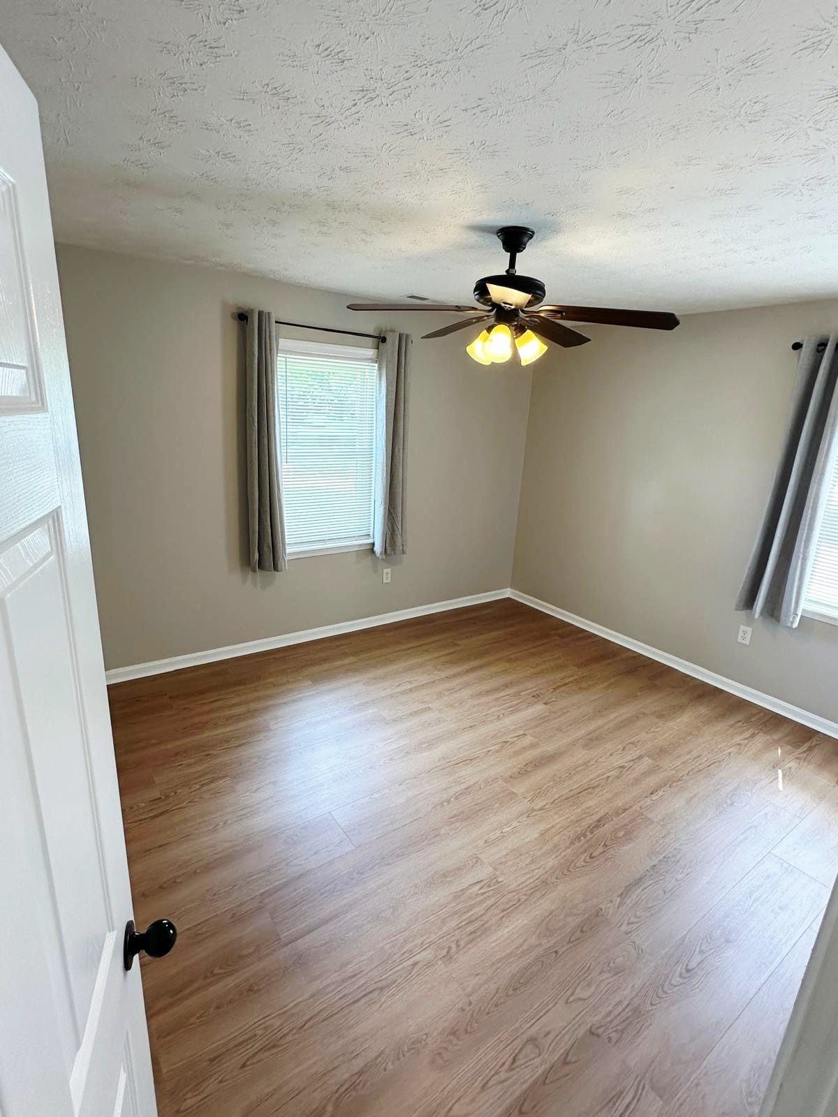 2nd Bedroom - 2022 Bono Rd