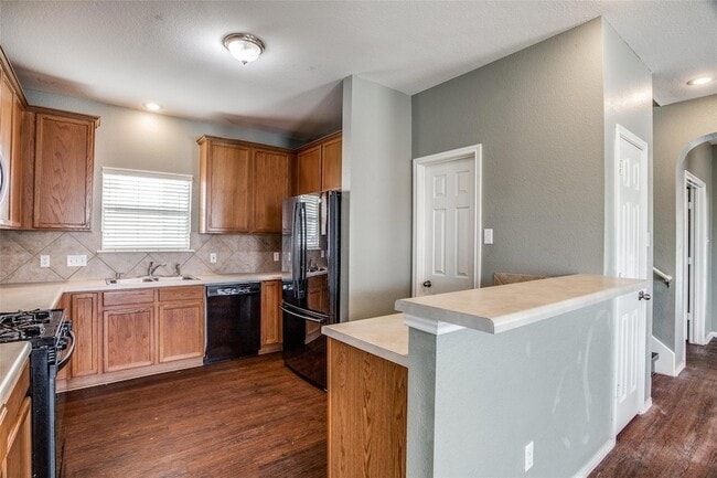 Building Photo - 317 Lava Bed Dr