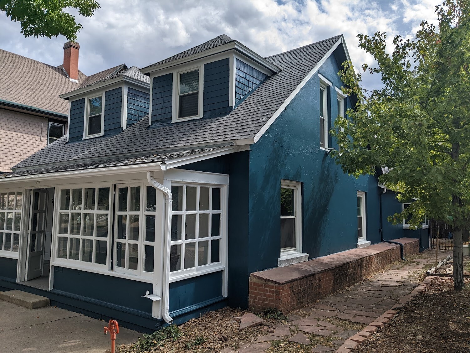 Building Photo - 1530 Pine St