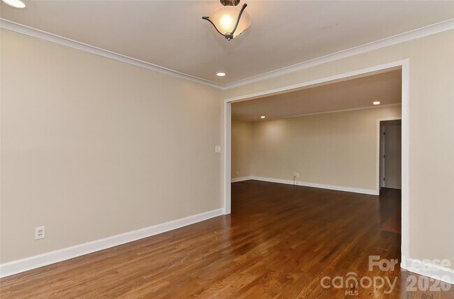 Building Photo - 1215 Sewickley Dr