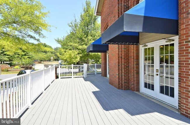 Building Photo - 10703 Hampton Mill Terrace
