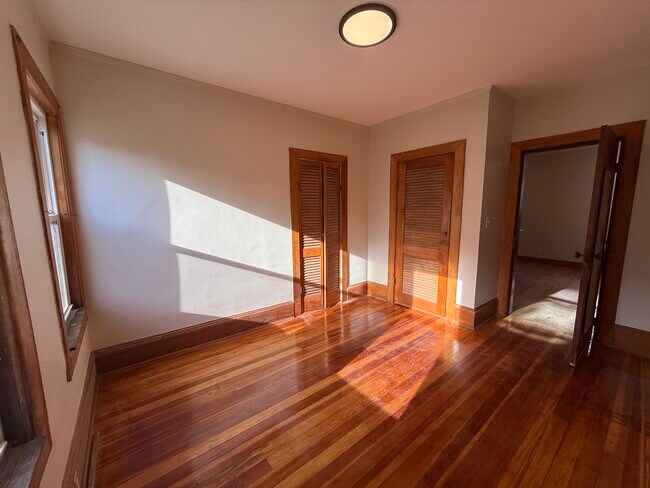 Building Photo - 26 Saint Joseph Ave