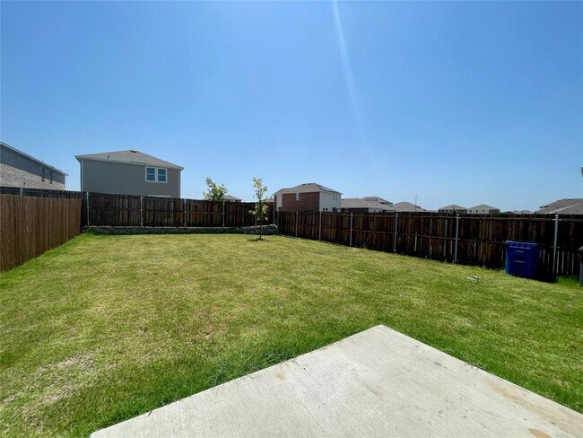 Building Photo - 6820 Bonanza Way
