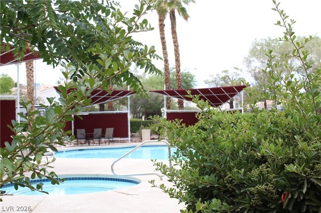Building Photo - 7885 W Flamingo Rd