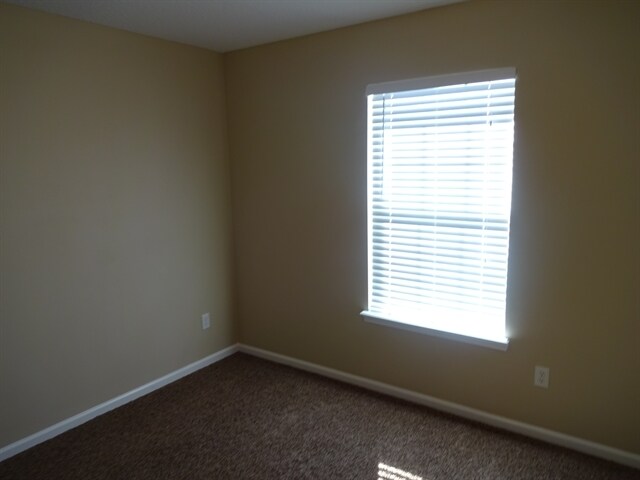 Building Photo - 11417 Johnson Creek Cir