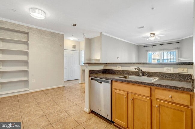 Building Photo - 5130 Brittney Elyse Cir