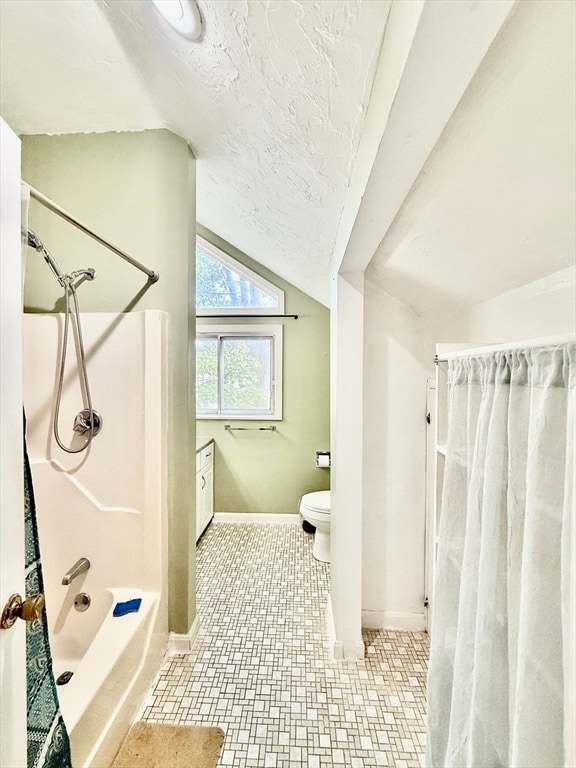 Building Photo - 197 Lake St