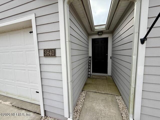 Building Photo - 3640 Alta Lakes Blvd